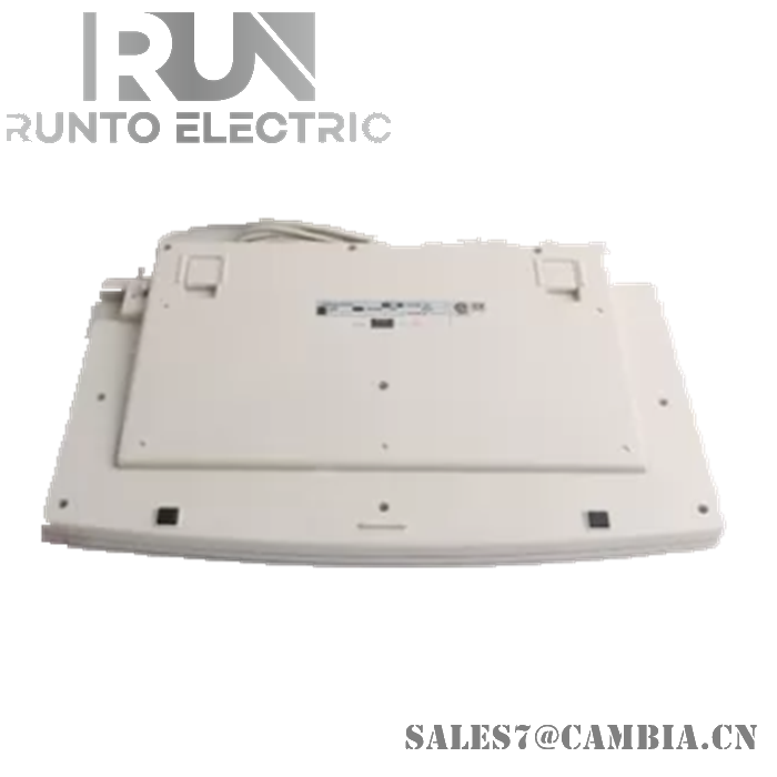 Pynzar va Dasha Cherny bilan uyda 2 jinsiy aloqa video Xotin yuvinadi, eri esa uni kinoga oladi.